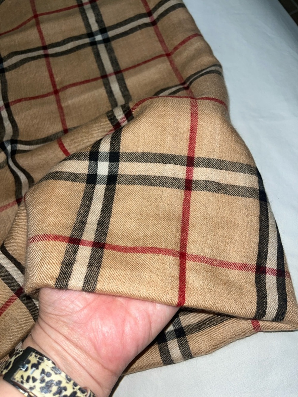 100% Cashmere Made in India Beige Plaid Lightweight Wrap Outstanding - Picture 8 of 10